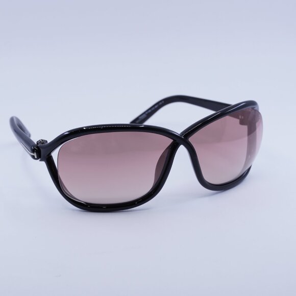 🕶️New Tom Ford Fernanda FT1069 01Z Sunglasses - Black Frame, Violet Lenses - Picture 4 of 10